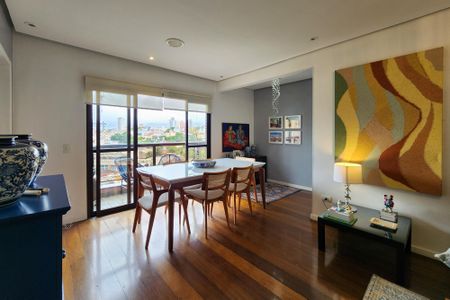 Apartamento à venda com 150m², 4 quartos e 3 vagas Apartamento à venda com 150m², 4 quartos e 3 vagasSala