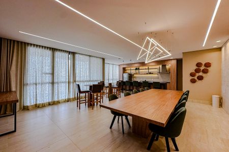 Apartamento para alugar com 64m², 2 quartos e 1 vagaÁrea comum