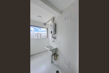 Apartamento para alugar com 64m², 2 quartos e 1 vagaÁrea de Serviço