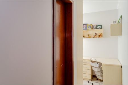 Apartamento para alugar com 380m², 3 quartos e 2 vagasEscritório