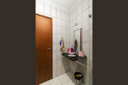 Casa à venda com 78m², 2 quartos e 2 vagas Casa à venda com 78m², 2 quartos e 2 vagasBanheiro da Suíte 2