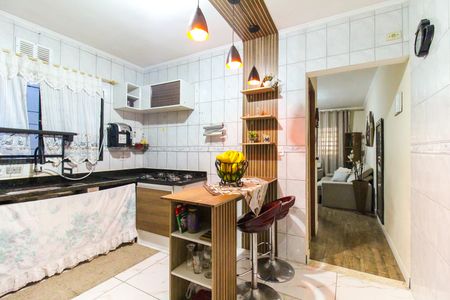 Casa à venda com 78m², 2 quartos e 2 vagas Casa à venda com 78m², 2 quartos e 2 vagasCozinha