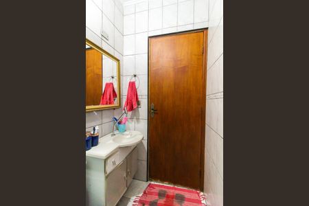 Casa à venda com 78m², 2 quartos e 2 vagas Casa à venda com 78m², 2 quartos e 2 vagasBanheiro da Suíte 1