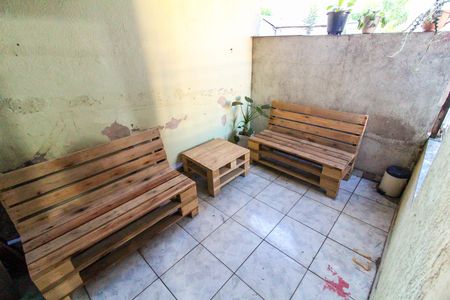 Casa à venda com 78m², 2 quartos e 2 vagas Casa à venda com 78m², 2 quartos e 2 vagasVaranda da Suíte 1