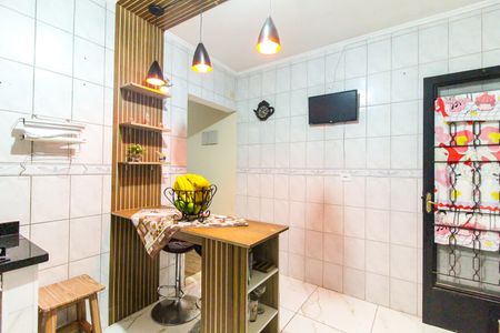 Casa à venda com 78m², 2 quartos e 2 vagas Casa à venda com 78m², 2 quartos e 2 vagasCozinha