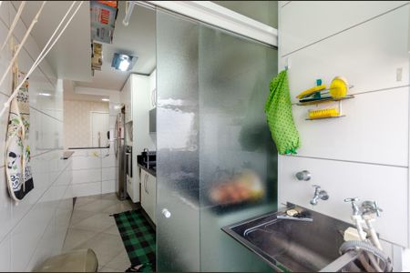 Apartamento à venda com 61m², 2 quartos e 1 vagaÁrea de Serviço