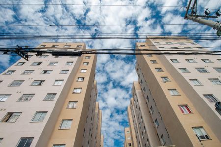 Apartamento à venda com 32m², 2 quartos e sem vaga Apartamento à venda com 32m², 2 quartos e sem vagaFachada
