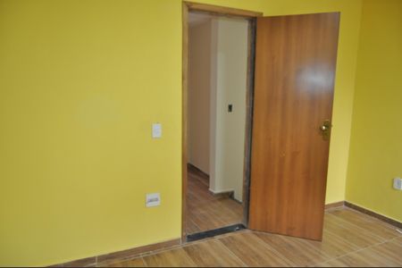 Casa de condomínio à venda com 154m², 3 quartos e 1 vagaSuíte 1