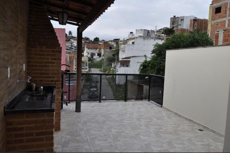 Casa de condomínio à venda com 154m², 3 quartos e 1 vagaTerraço