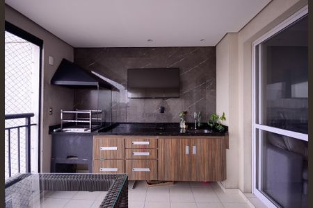 Apartamento à venda com 65m², 2 quartos e 1 vagaSala - Varanda 