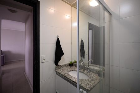 Apartamento à venda com 65m², 2 quartos e 1 vagaBanheiro 