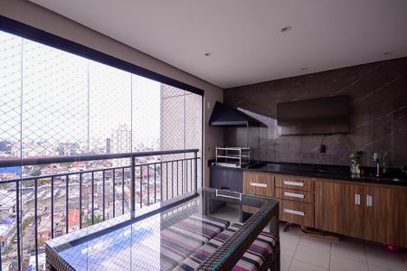 Apartamento à venda com 65m², 2 quartos e 1 vagaSala - Varanda 