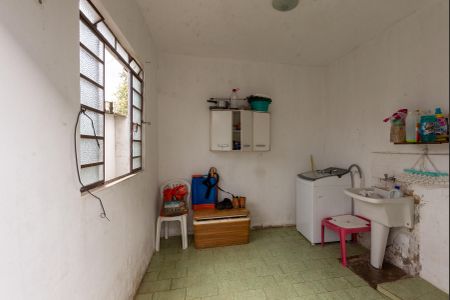 Casa à venda com 250m², 2 quartos e 8 vagas Casa à venda com 250m², 2 quartos e 8 vagasLavanderia