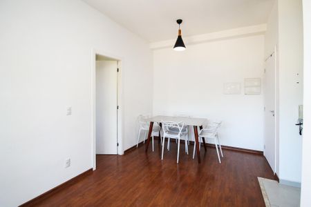 Sala de apartamento para alugar com 1 quarto, 39m² em Granja Viana, Cotia