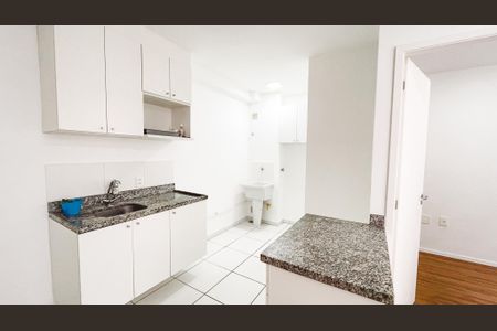Apartamento à venda com 36m², 2 quartos e sem vagaCozinha e Área de Serviço