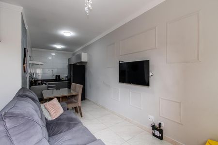 Casa de condomínio à venda com 64m², 2 quartos e 1 vagaSala