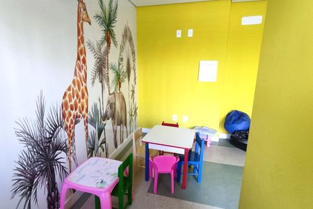 Apartamento para alugar com 47m², 2 quartos e 1 vaga Apartamento para alugar com 47m², 2 quartos e 1 vagaÁrea comum - Brinquedoteca