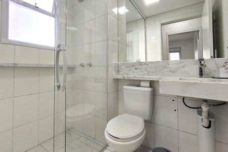 Apartamento para alugar com 47m², 2 quartos e 1 vaga Apartamento para alugar com 47m², 2 quartos e 1 vagaBanheiro