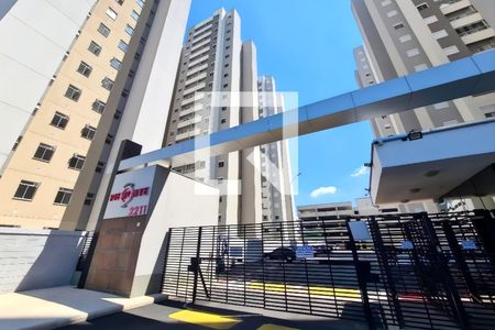 Apartamento para alugar com 47m², 2 quartos e 1 vaga Apartamento para alugar com 47m², 2 quartos e 1 vagaFachada