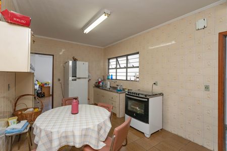 Casa à venda com 125m², 2 quartos e 2 vagas Casa à venda com 125m², 2 quartos e 2 vagasCozinha