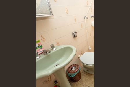 Casa à venda com 125m², 2 quartos e 2 vagas Casa à venda com 125m², 2 quartos e 2 vagasBanheiro 1