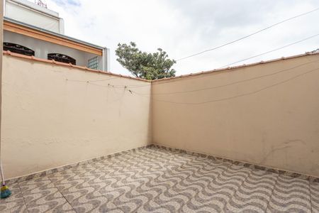 Casa à venda com 125m², 2 quartos e 2 vagas Casa à venda com 125m², 2 quartos e 2 vagasQuintal