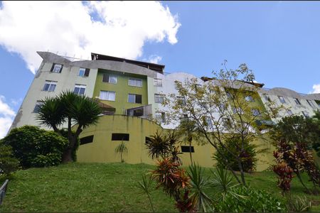 Apartamento à venda com 72m², 3 quartos e 1 vaga Apartamento à venda com 72m², 3 quartos e 1 vagaFachada