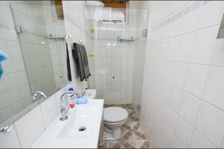Apartamento à venda com 72m², 3 quartos e 1 vaga Apartamento à venda com 72m², 3 quartos e 1 vagaBanheiro suite