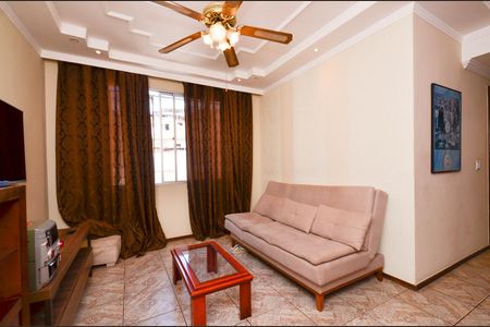 Apartamento à venda com 72m², 3 quartos e 1 vaga Apartamento à venda com 72m², 3 quartos e 1 vagaSala de estar