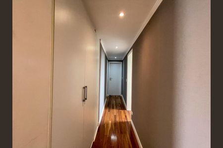 Apartamento à venda com 206m², 3 quartos e 5 vagasFoto 33