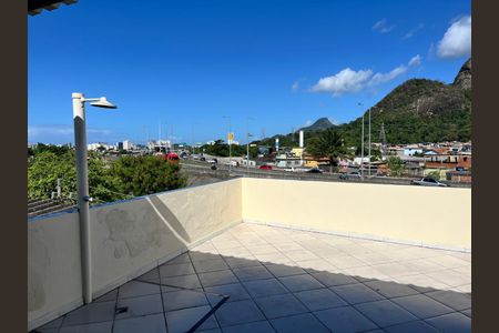 Apartamento para alugar com 45m², 2 quartos e sem vaga Apartamento para alugar com 45m², 2 quartos e sem vagaTerraço