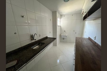 Apartamento para alugar com 45m², 2 quartos e sem vaga Apartamento para alugar com 45m², 2 quartos e sem vagaCozinha e Área de Serviço