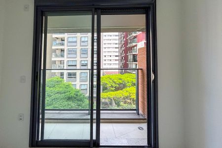 Apartamento à venda com 157m², 4 quartos e 2 vagasVaranda do Quarto 1