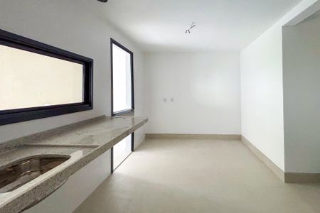 Apartamento à venda com 157m², 4 quartos e 2 vagasCozinha