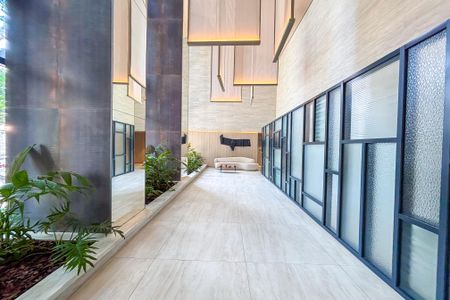 Apartamento à venda com 157m², 4 quartos e 2 vagasÁrea comum - Hall de entrada