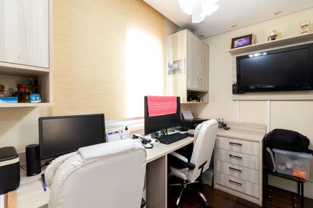 Apartamento à venda com 118m², 3 quartos e 2 vagasQuarto 2