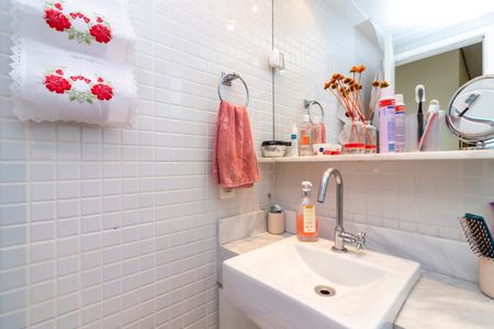 Apartamento à venda com 118m², 3 quartos e 2 vagasBanheiro da Suíte