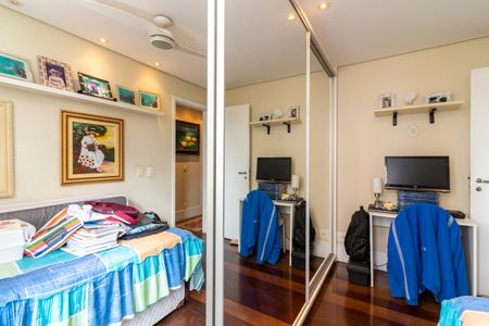 Apartamento à venda com 118m², 3 quartos e 2 vagasQuarto 1