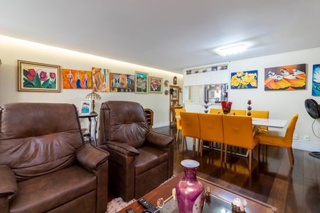 Apartamento à venda com 118m², 3 quartos e 2 vagasSala de Estar