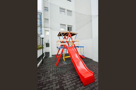 Apartamento à venda com 125m², 4 quartos e 2 vagas Apartamento à venda com 125m², 4 quartos e 2 vagasÁrea comum - Playground