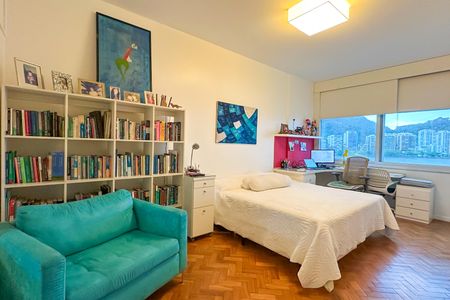 Apartamento à venda com 510m², 7 quartos e 4 vagasQuarto 2