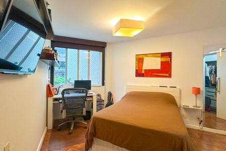 Apartamento à venda com 510m², 7 quartos e 4 vagasSuíte 01