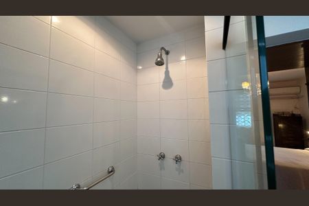 Apartamento à venda com 510m², 7 quartos e 4 vagasBanheiro da Suíte 2