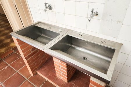 Casa à venda com 164m², 3 quartos e 2 vagas Casa à venda com 164m², 3 quartos e 2 vagasÁrea de Serviço