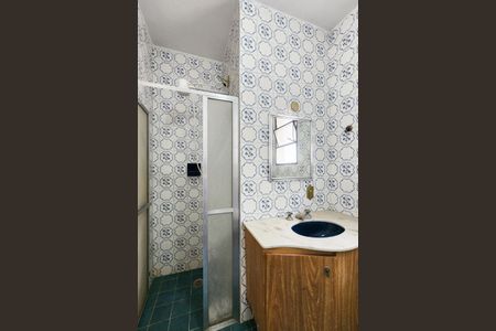 Casa à venda com 164m², 3 quartos e 2 vagas Casa à venda com 164m², 3 quartos e 2 vagasBanheiro Social