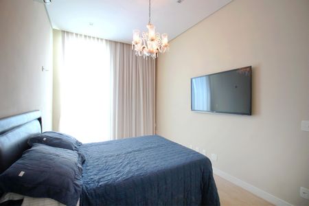 Casa à venda com 221m², 2 quartos e 4 vagasSuíte 1