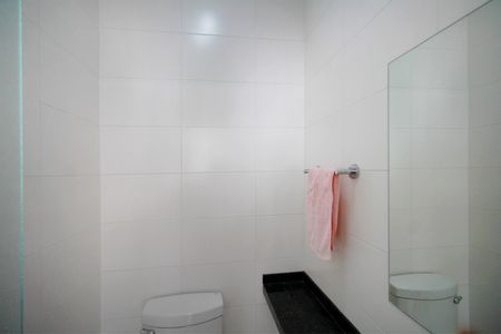 Casa à venda com 221m², 2 quartos e 4 vagasLavabo da Garagem