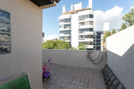 Apartamento para alugar com 220m², 4 quartos e 1 vagaTerraço
