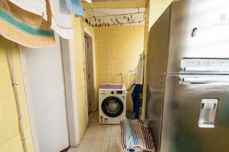 Apartamento à venda com 162m², 3 quartos e 1 vagaÁrea de serviço