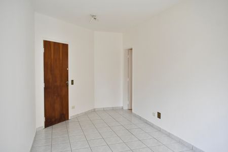 Apartamento para alugar com 80m², 2 quartos e 1 vagaSala